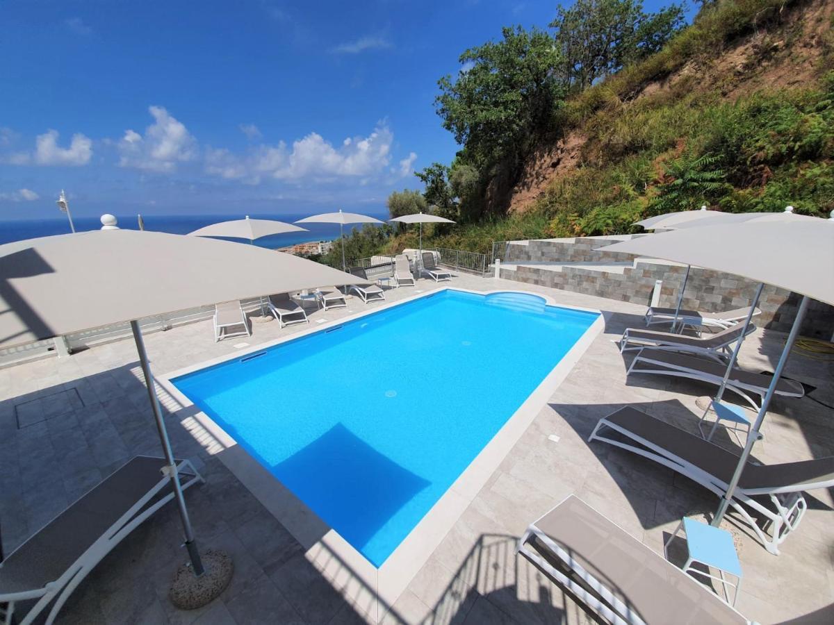 Appartamenti Borgo Panoramico N 9 تروبيا المظهر الخارجي الصورة