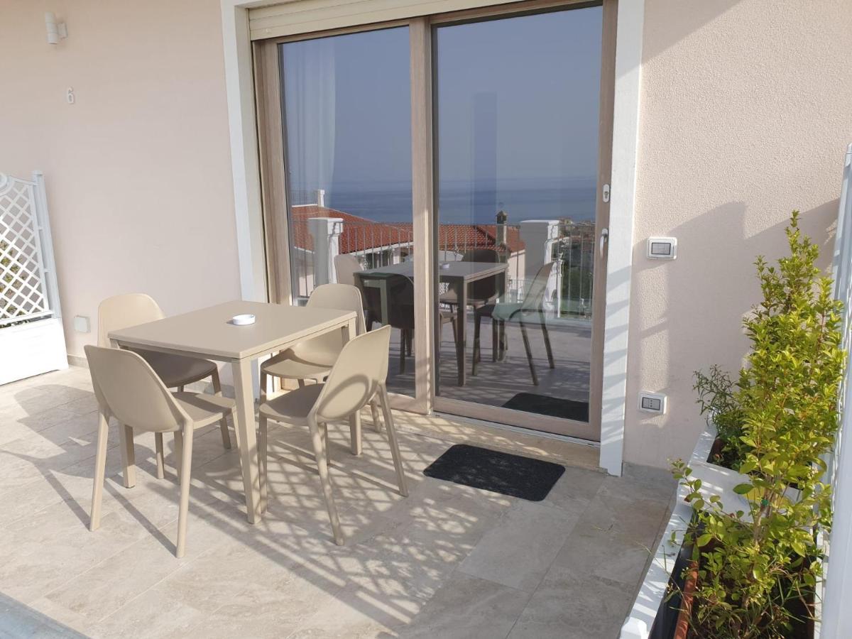 Appartamenti Borgo Panoramico N 9 تروبيا المظهر الخارجي الصورة