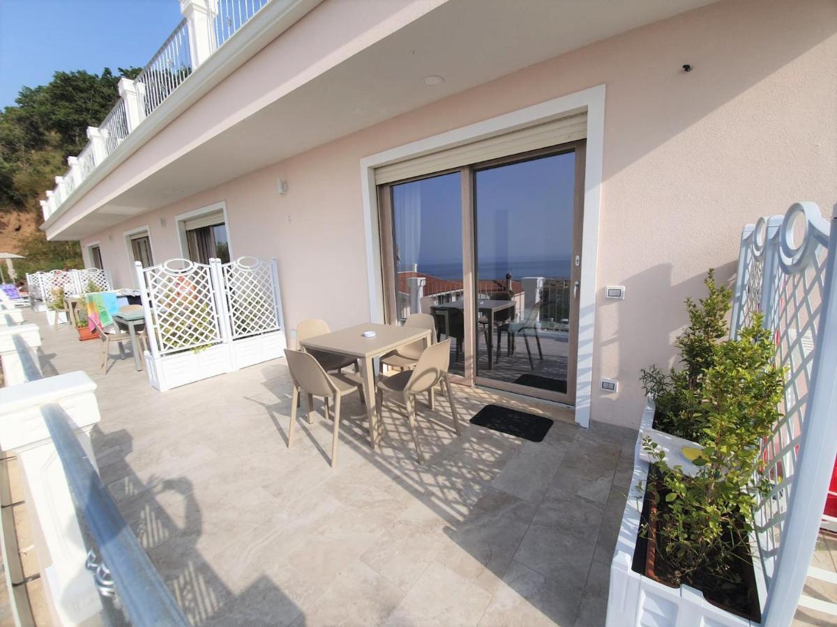 Appartamenti Borgo Panoramico N 9 تروبيا المظهر الخارجي الصورة