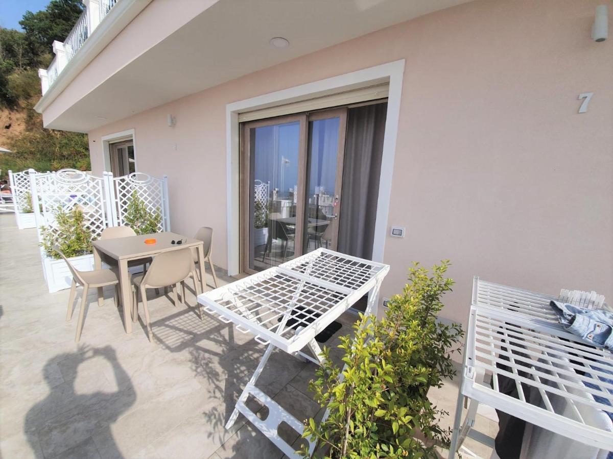 Appartamenti Borgo Panoramico N 9 تروبيا المظهر الخارجي الصورة