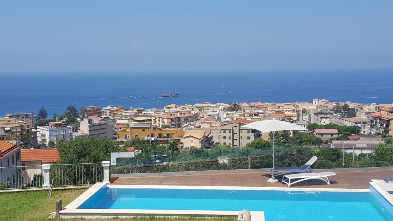 Appartamenti Borgo Panoramico N 9 تروبيا المظهر الخارجي الصورة
